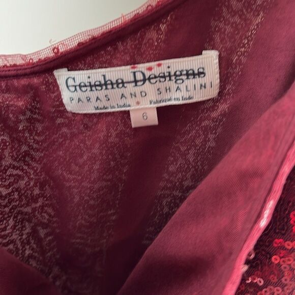 Geisha Designs One-Shoulder Fit & Flare Sequin Mini Dress Paras and Shalini 6 - Picture 6 of 9